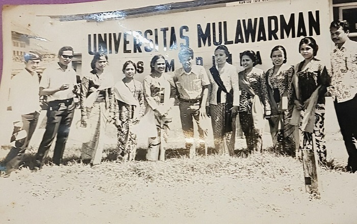 Mahasiswa Unmul tempo doeloe di Kampus Flores