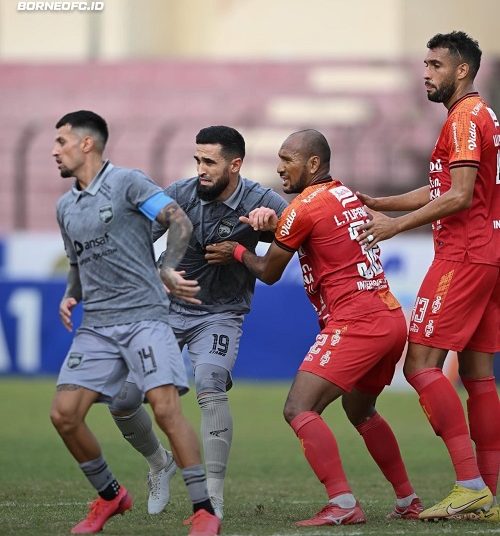 Agresifitas Borneo FC mebuahkan hasil dengan kalahkan 3-1 Bali United (foto : twitter Borneo.id)