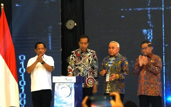 Foto : Presiden Jokowi menghadiri Peresmian Pembukaan Rakernas APPSI Tahun 2023, Kamis (23/02/2023), di Ballroom Hotel Novotel, Kota Balikpapan, Kaltim. (Foto: Humas Setkab/Dindha)