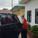 (Tersangka dibawa ke mobil menuju ruamh tahanan Tanah Grogot, Foto : istimewa)