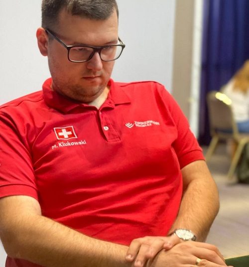 M Klukowski