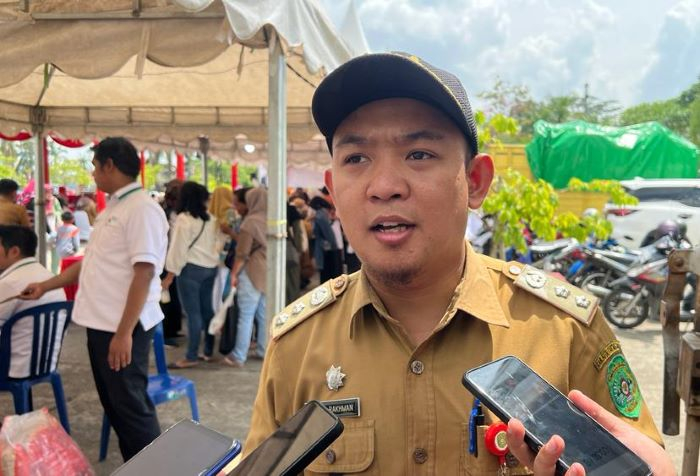 Lurah Melayu Aditiya Rakhman