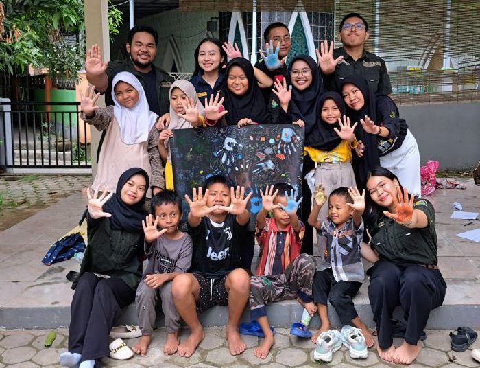 Anak-anak panti asuhan bersama DPSH mengkampanyekan stop bullying atau perundungan pada anak
